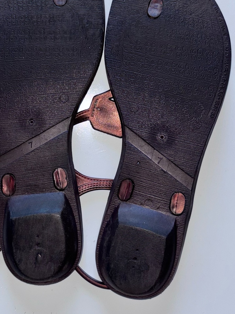 Sandals - Picture 7 of 10